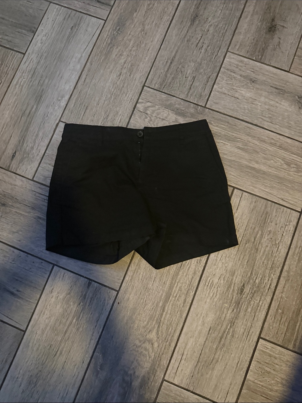 Amazon Essentials Black High-Waist Tailored Shorts